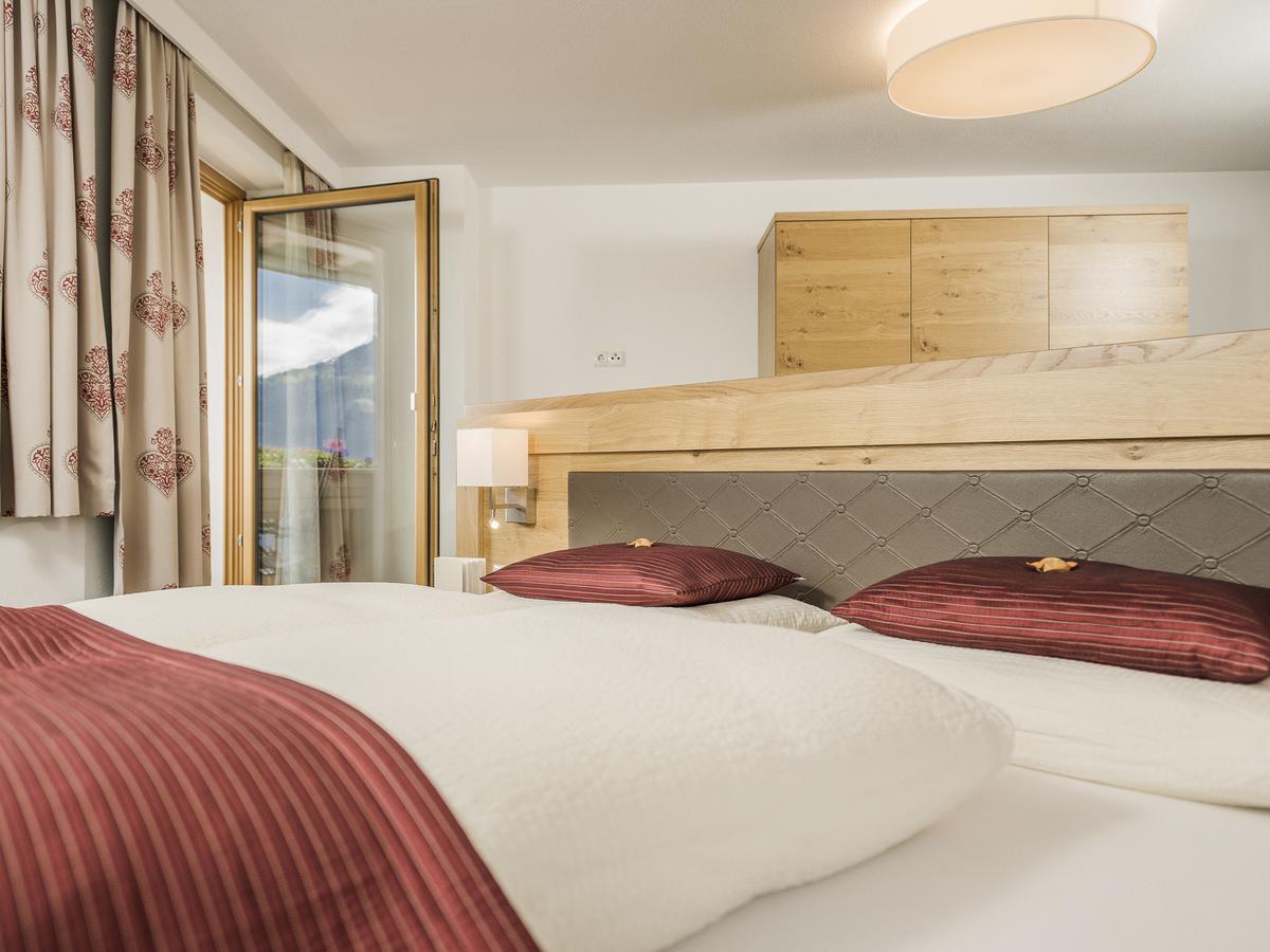 Hotel Gletscherblick Hippach Ngoại thất bức ảnh